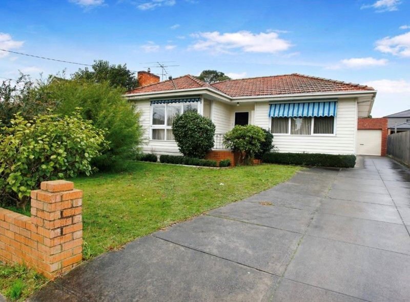 Photo - 50 Mount Street, Glen Waverley VIC 3150 - Image 2