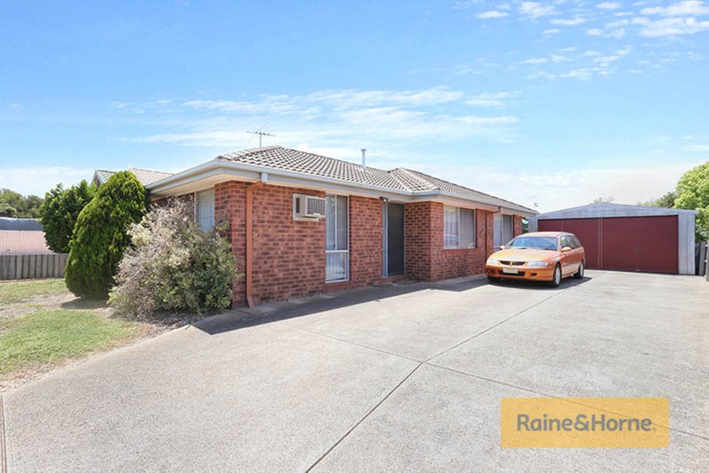 50 Mowbray Crescent, Kurunjang VIC 3337