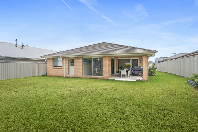 Photo - 50 Mystics Drive, Shell Cove NSW 2529 - Image 12