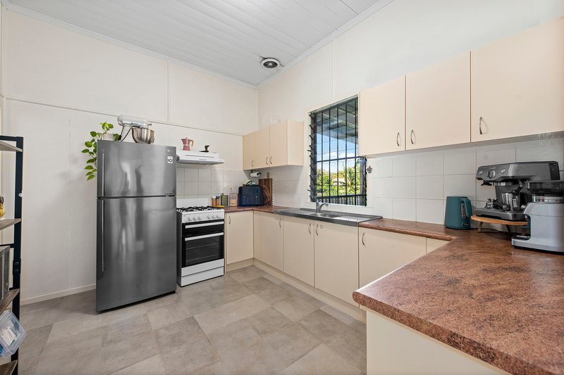 Photo - 50 Northcote Street, East Brisbane QLD 4169 - Image 10