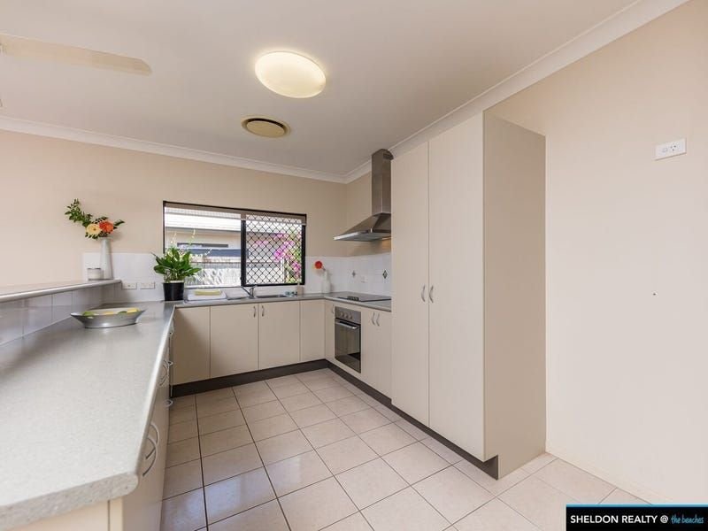 Photo - 50 Norwood Crescent, Trinity Park QLD 4879 - Image 4