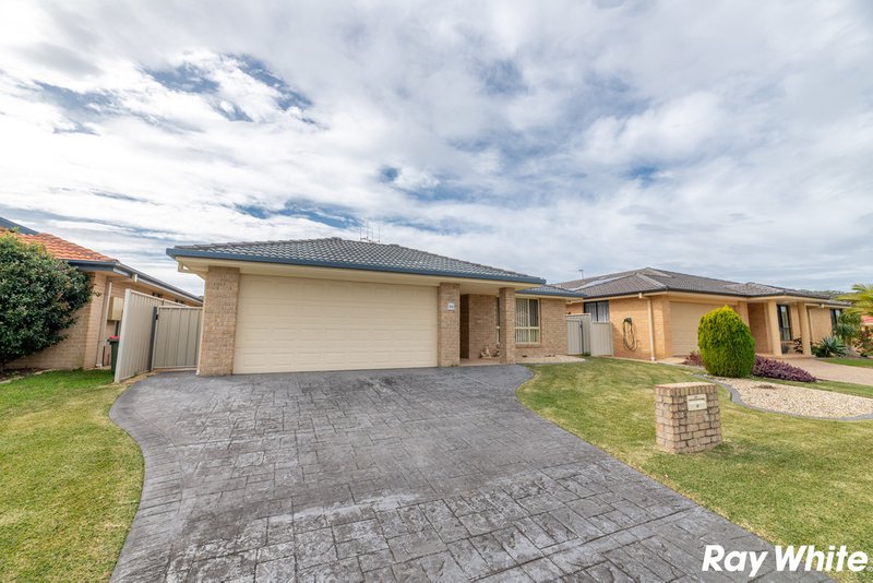 50 Nuwarra Circuit, Forster NSW 2428