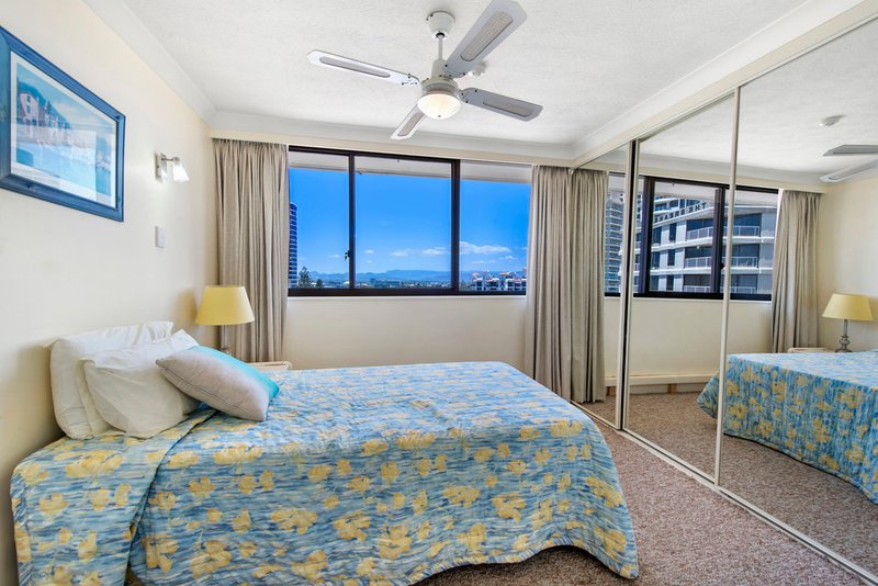 Photo - 50 Old Burleigh Road, Surfers Paradise QLD 4217 - Image 15