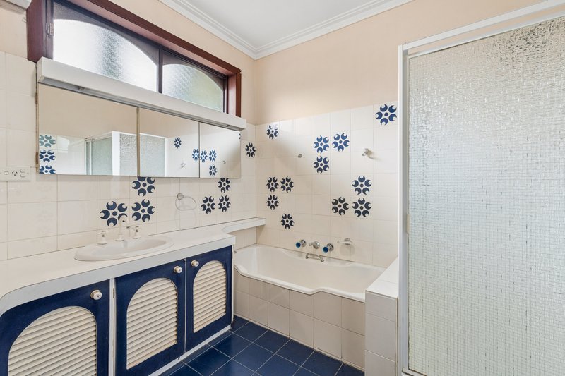 Photo - 50 Pallant Avenue, Reservoir VIC 3073 - Image 11