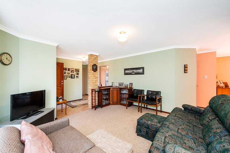 Photo - 50 Parkland Drive, Warnbro WA 6169 - Image 10