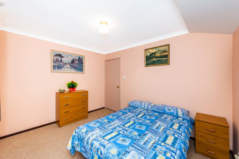 Photo - 50 Parkland Drive, Warnbro WA 6169 - Image 16