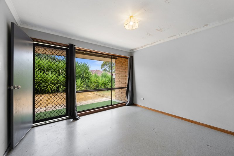 Photo - 50 Parramatta Drive, Morphett Vale SA 5162 - Image 6