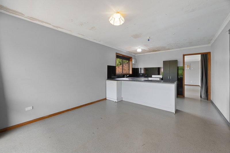 Photo - 50 Parramatta Drive, Morphett Vale SA 5162 - Image 7