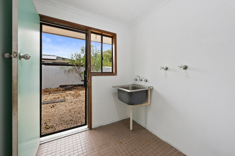 Photo - 50 Parramatta Drive, Morphett Vale SA 5162 - Image 13