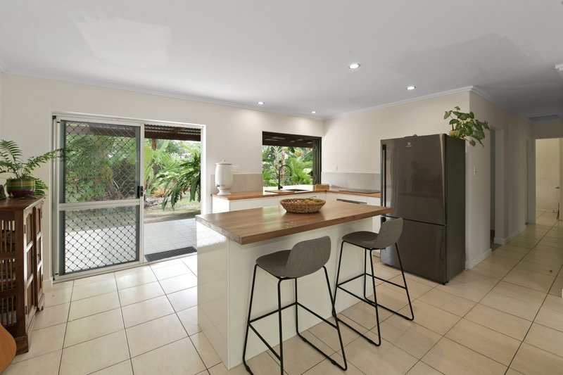 Photo - 50 Periwinkle Avenue, Trinity Beach QLD 4879 - Image 6