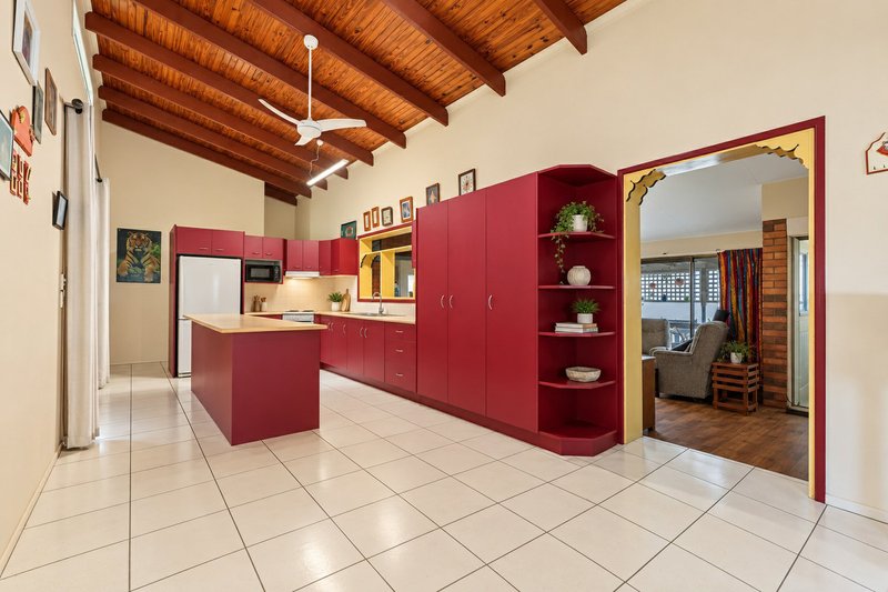 Photo - 50 Phoenix Avenue, Bongaree QLD 4507 - Image 7