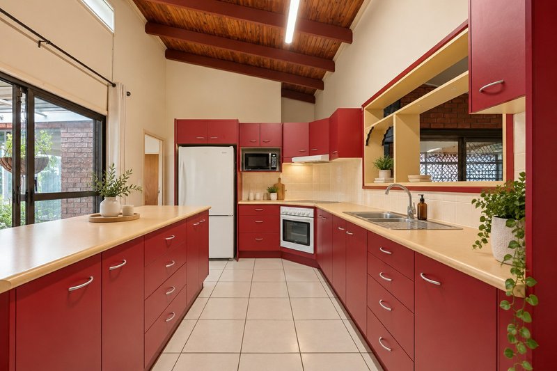 Photo - 50 Phoenix Avenue, Bongaree QLD 4507 - Image 8