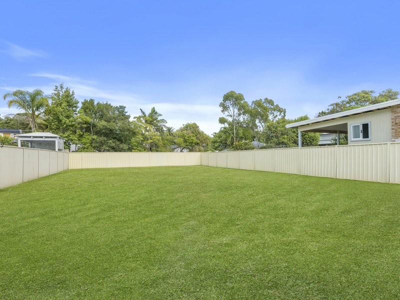 Photo - 50 Playford Road, Killarney Vale NSW 2261 - Image 3