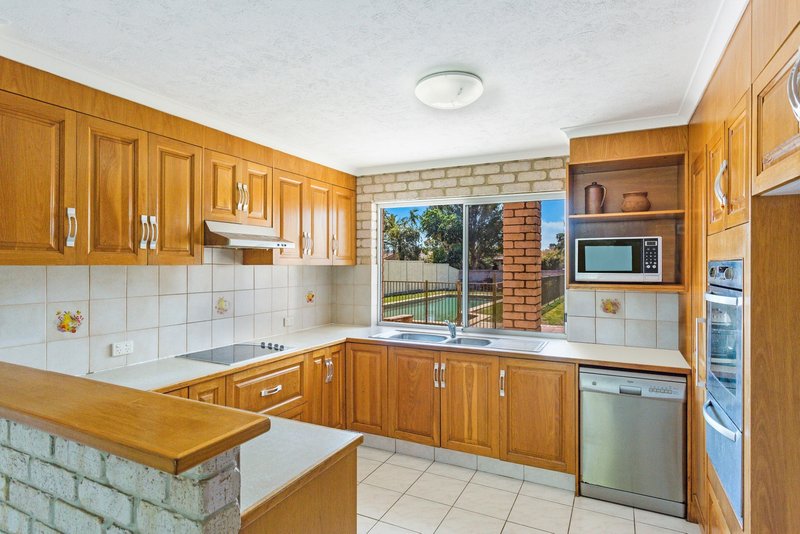 Photo - 50 Plover Place, Tweed Heads West NSW 2485 - Image 4