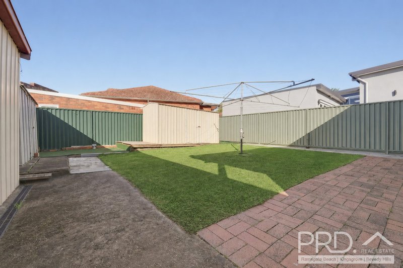 Photo - 50 Poole Street, Kingsgrove NSW 2208 - Image 6