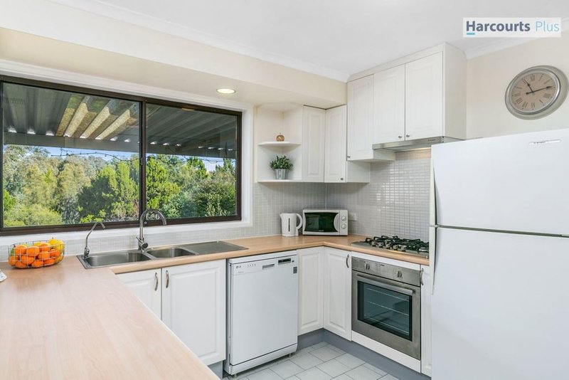 Photo - 50 Quailo Avenue, Hallett Cove SA 5158 - Image 7