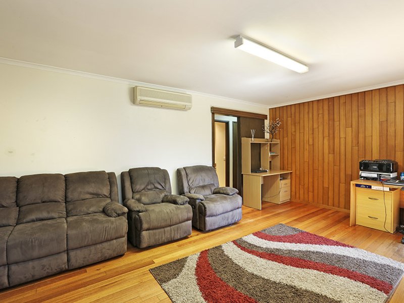 Photo - 50 Rennie Street, Lara VIC 3212 - Image 3