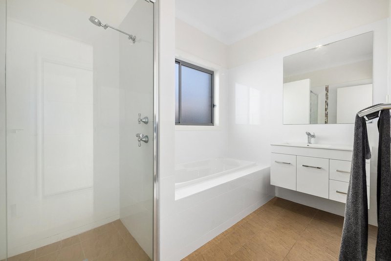 Photo - 50 Roy Marika Street, Bonner ACT 2914 - Image 13