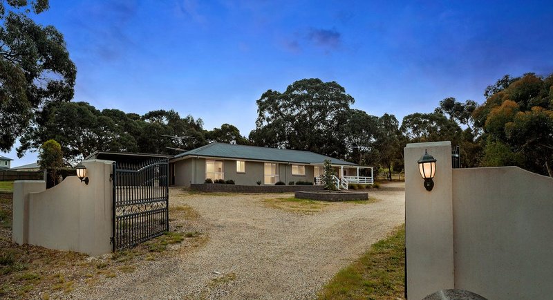 50 Sambell Road, Sunbury VIC 3429