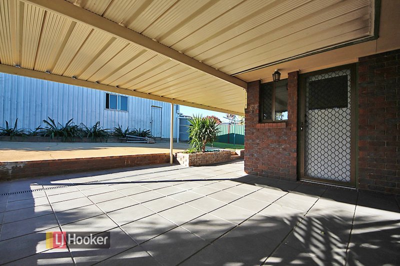 Photo - 50 Sheaves Road, Kallangur QLD 4503 - Image 8