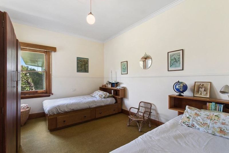 Photo - 50 Sorell Street, Devonport TAS 7310 - Image 9