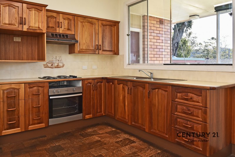 Photo - 50 Springfield Avenue, Kotara NSW 2289 - Image 4