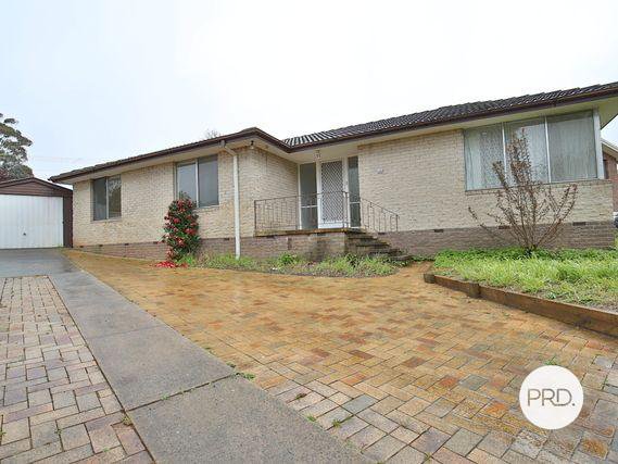 Photo - 50 Sproule Circuit, Evatt ACT 2617 - Image 1