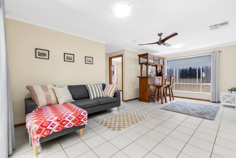 Photo - 50 Sterling Court, Smithfield Plains SA 5114 - Image 15