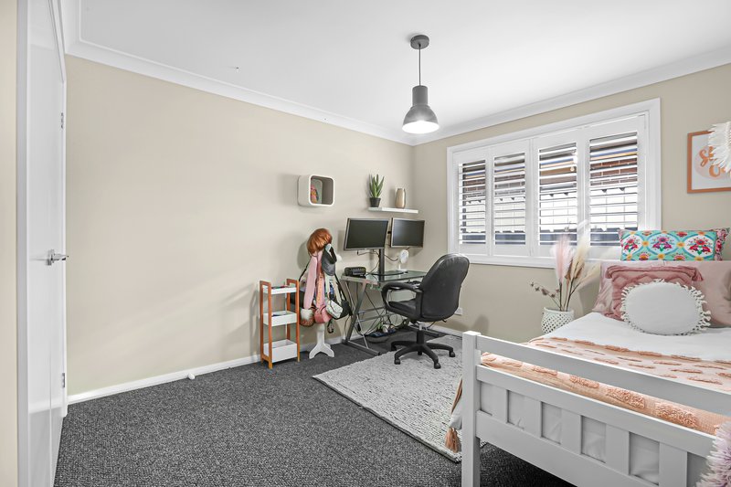 Photo - 50 Stockyard Crescent, Horsley NSW 2530 - Image 10