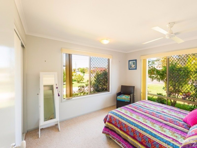 Photo - 50 Tepequar Drive, Maroochydore QLD 4558 - Image 7