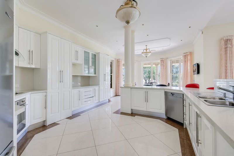 Photo - 50 The Lanes , Kirkham NSW 2570 - Image 11