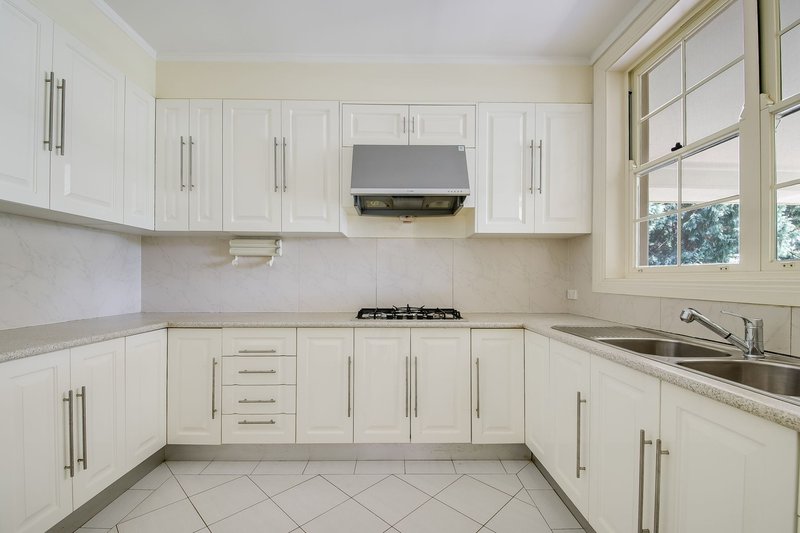 Photo - 50 The Lanes , Kirkham NSW 2570 - Image 12