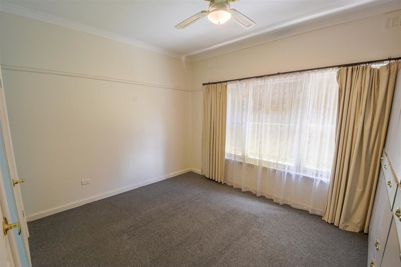 Photo - 50 Upper Regions Street, Dimboola VIC 3414 - Image 8