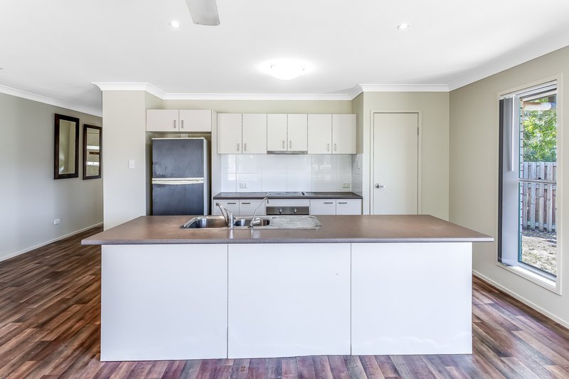 Photo - 50 Vanilla Avenue, Griffin QLD 4503 - Image 11