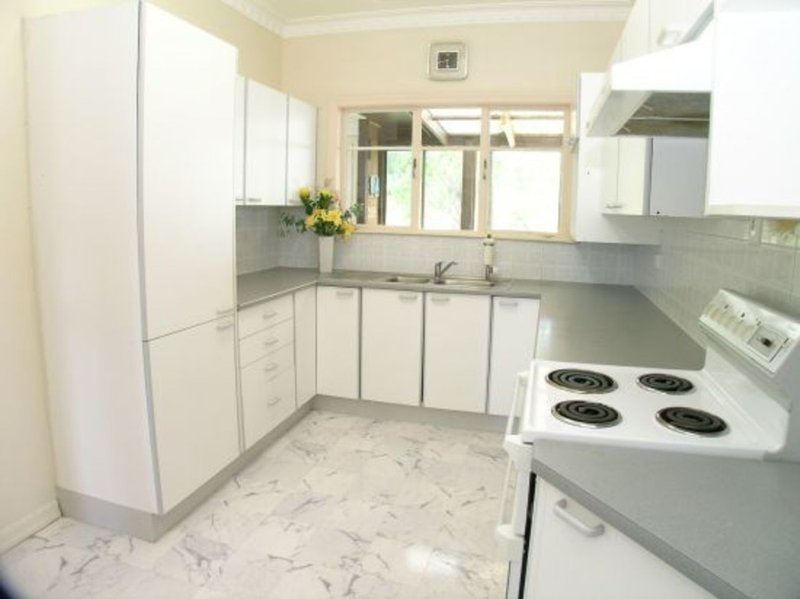 Photo - 50 Vaughan Street, Mount Gravatt QLD 4122 - Image 2