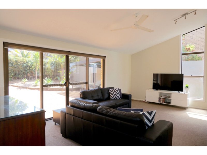 Photo - 50 Waldegrave Crescent, Vincentia NSW 2540 - Image 21