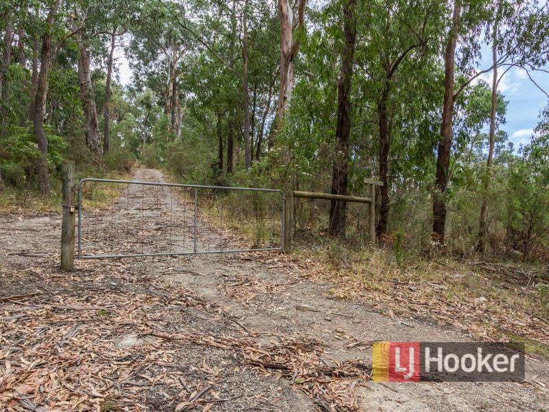 50 Wallaby Court, Garfield North VIC 3814