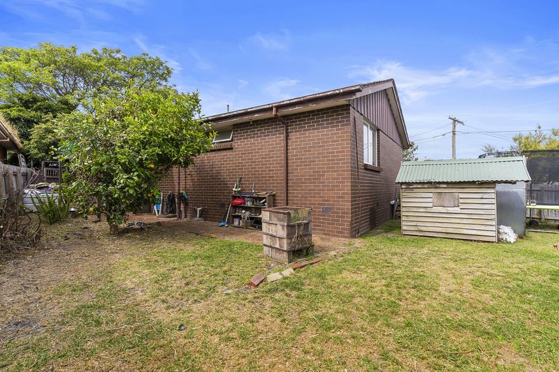 Photo - 50 Wardale Road, Springvale South VIC 3172 - Image 10