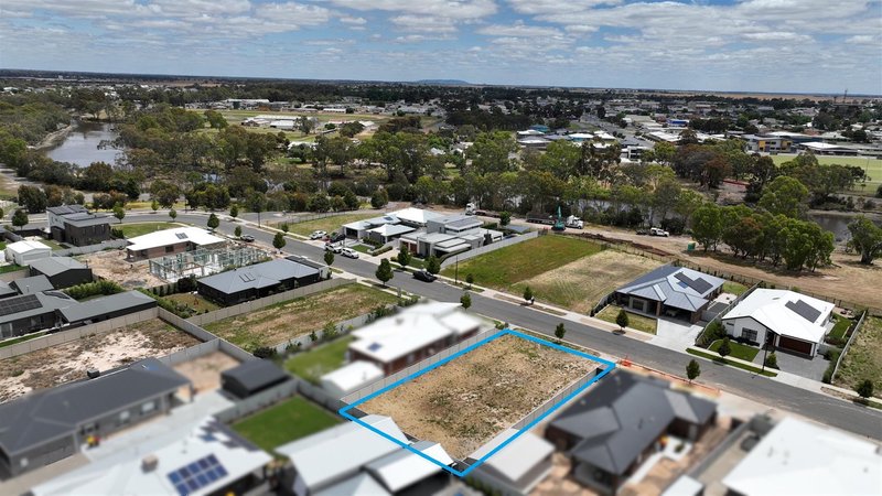 50 Waterlink Esplanade, Horsham VIC 3400