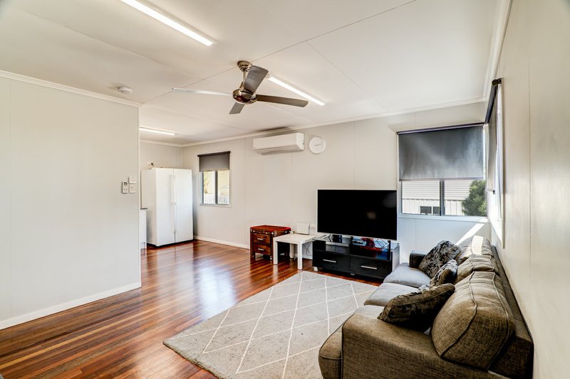 Photo - 50 Whittle , Gatton QLD 4343 - Image 4