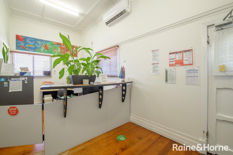 Photo - 50 Young Street, , Barney Point QLD 4680 - Image 10