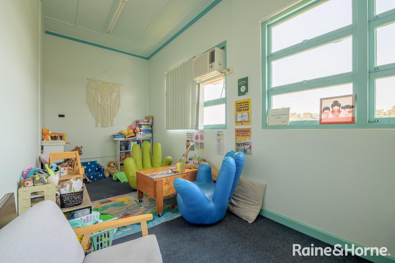 Photo - 50 Young Street, , Barney Point QLD 4680 - Image 14