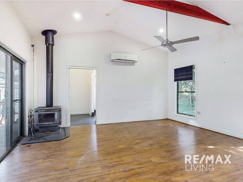 Photo - 5001 D'Aguilar Highway, Winya QLD 4515 - Image 12