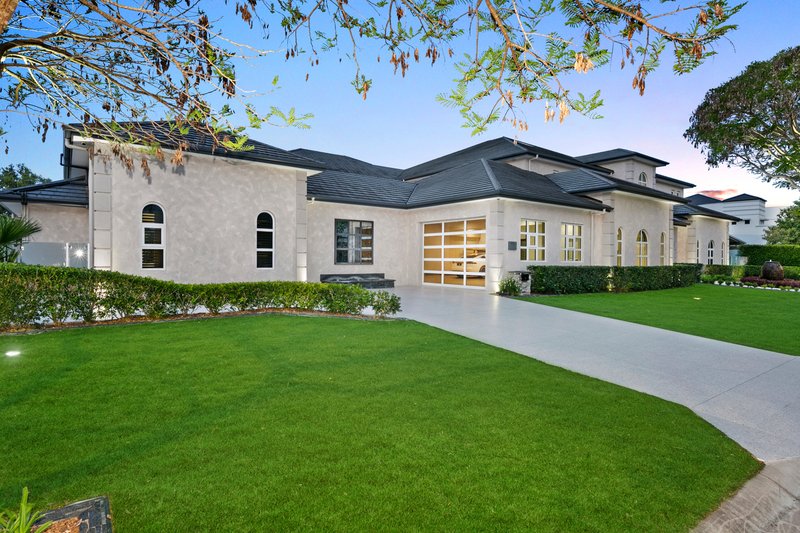 5001 Emerald Island Drive Carrara Qld 4211 Real Estate Industry Partners