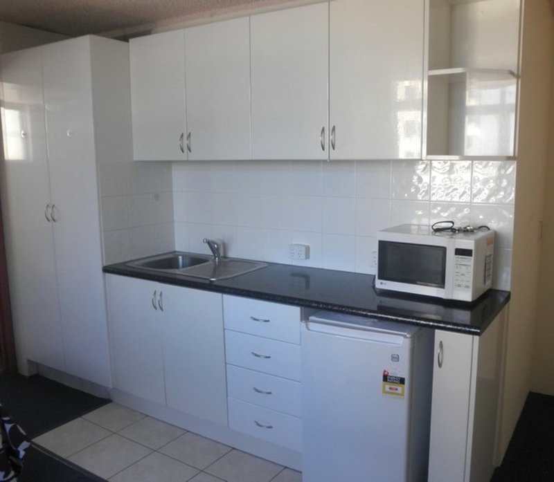 Photo - 501 / 2 Barney Street, Southport QLD 4215 - Image 2