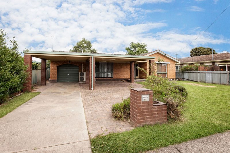 Photo - 501 Kotthoff Street, Lavington NSW 2641 - Image 3