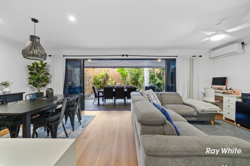 Photo - 50/105-109 Barbaralla Drive, Springwood QLD 4127 - Image 1