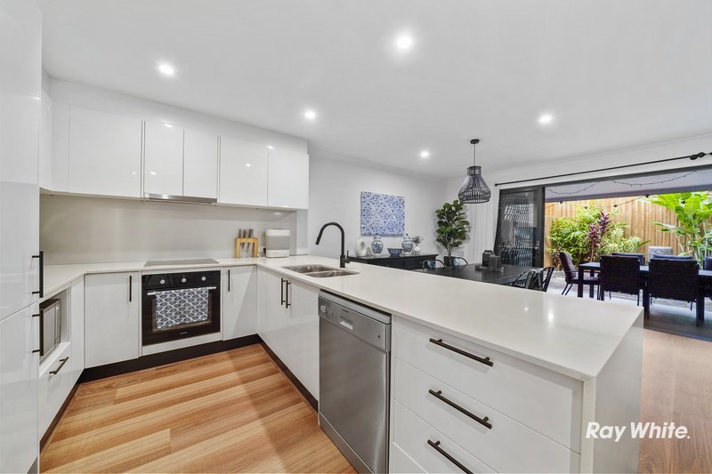 Photo - 50/105-109 Barbaralla Drive, Springwood QLD 4127 - Image 13