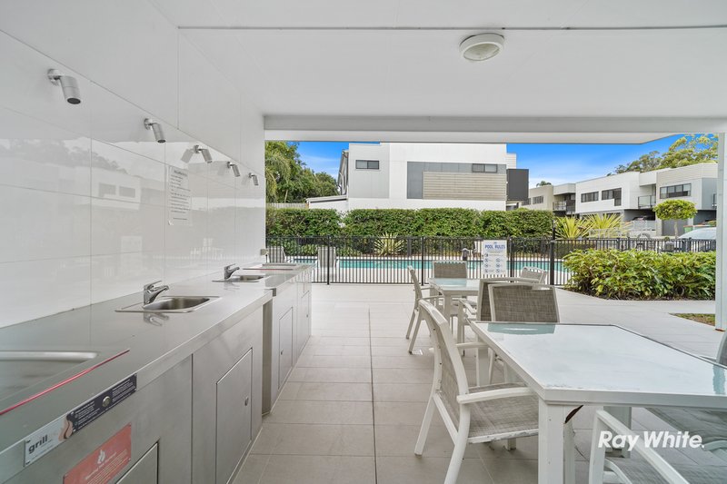 Photo - 50/105-109 Barbaralla Drive, Springwood QLD 4127 - Image 27