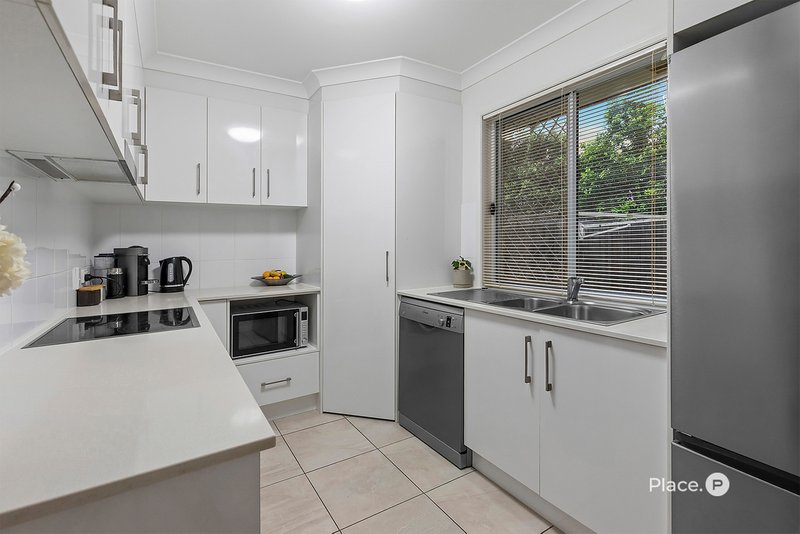 Photo - 50/11 Emerald Place, Bridgeman Downs QLD 4035 - Image 3